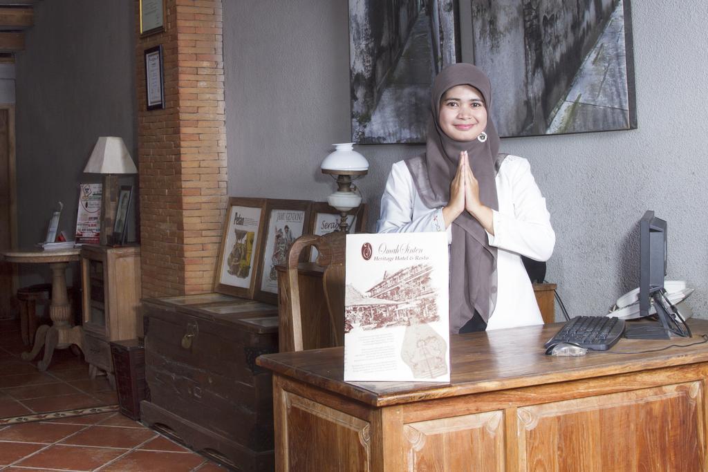 Omah Sinten Heritage Hotel & Resto Surakarta  Экстерьер фото