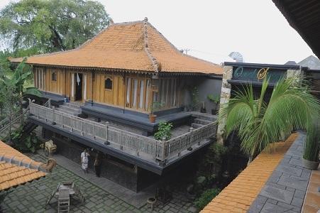 Omah Sinten Heritage Hotel & Resto Surakarta  Экстерьер фото